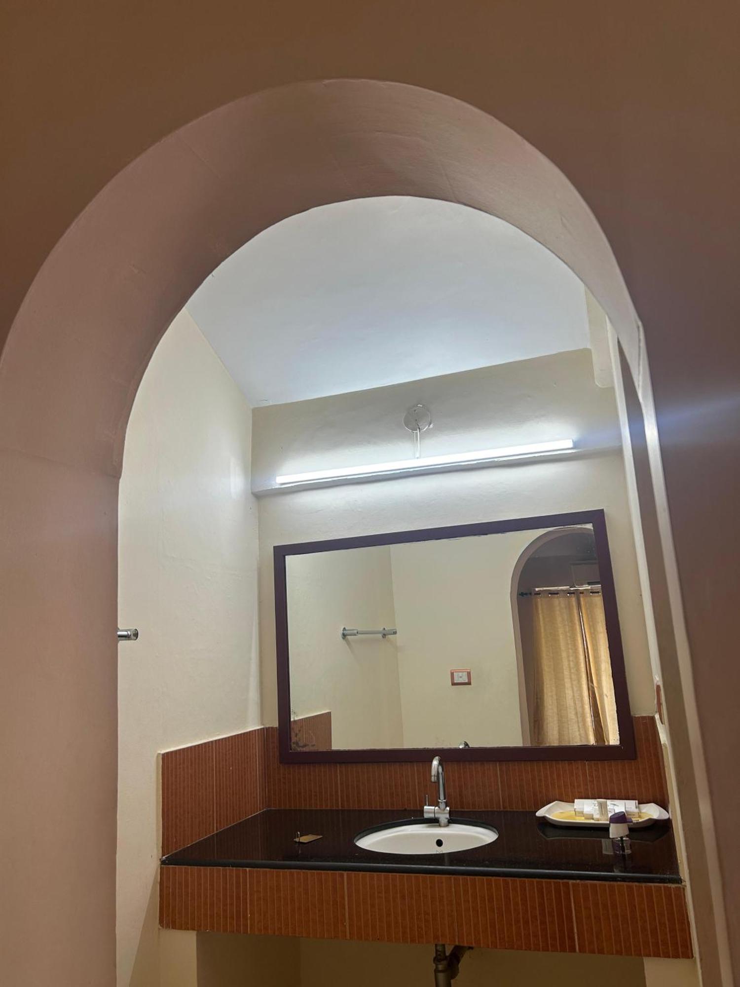Kappad Beach Resort Chemancheri Exterior photo